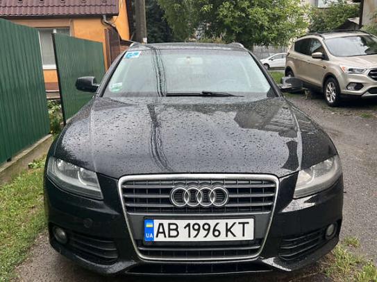 Audi A4 2010р. у розстрочку