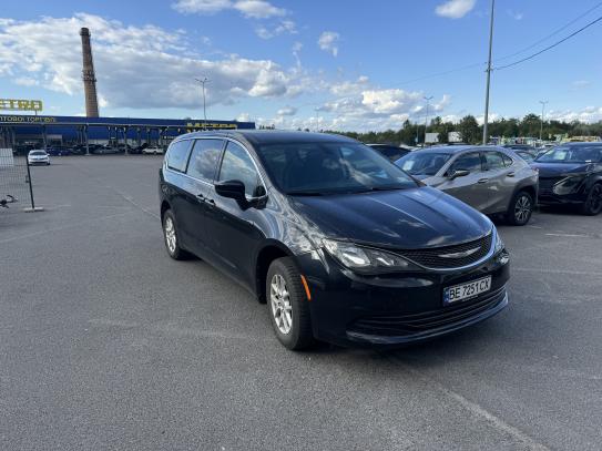 Chrysler Pacifica 2016р. у розстрочку