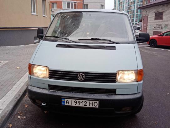 Volkswagen Transporter
                     2002г. в рассрочку