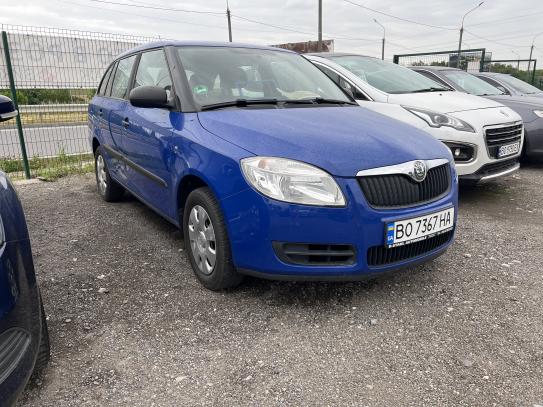 Skoda Fabia
                           2009г. в рассрочку