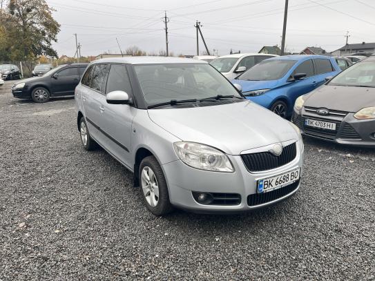 Skoda Fabia 2009р. у розстрочку