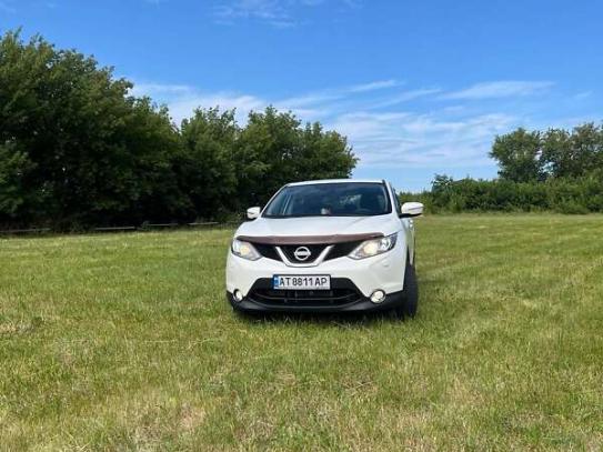 Nissan Qashqai                         2014г. в рассрочку