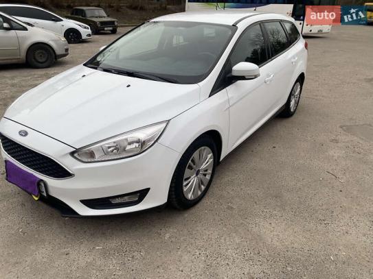 Ford Focus 2015г. в рассрочку