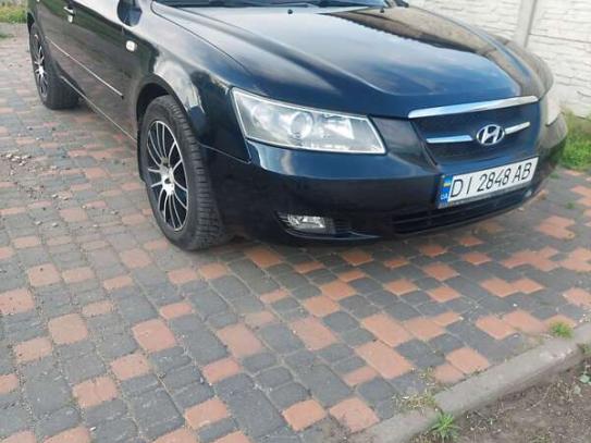 Hyundai Sonata
                          2007г. в рассрочку