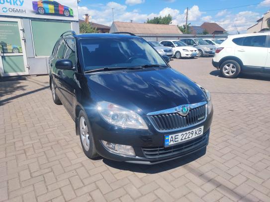 Skoda Fabia 2012г. в рассрочку