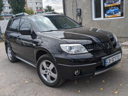 Mitsubishi Outlander 2008г. в рассрочку