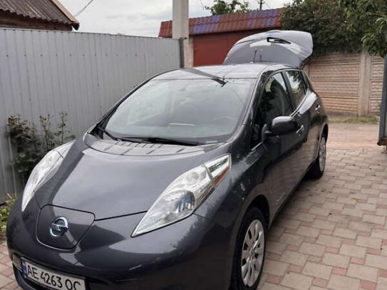 Nissan Leaf
                            2013г. в рассрочку