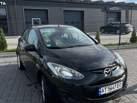 Mazda 2 2011г. в рассрочку