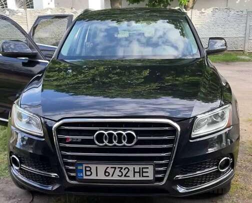 Audi Q5                              2013г. в рассрочку
