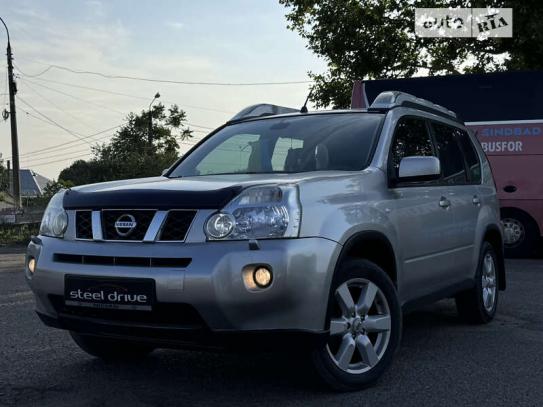 Nissan X-trail 2008р. у розстрочку