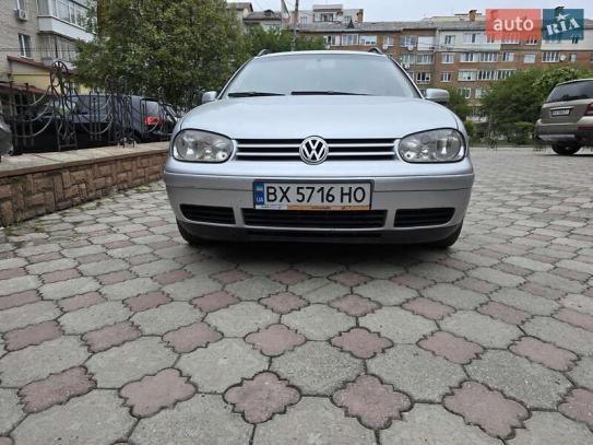 Volkswagen Golf
                            2004г. в рассрочку