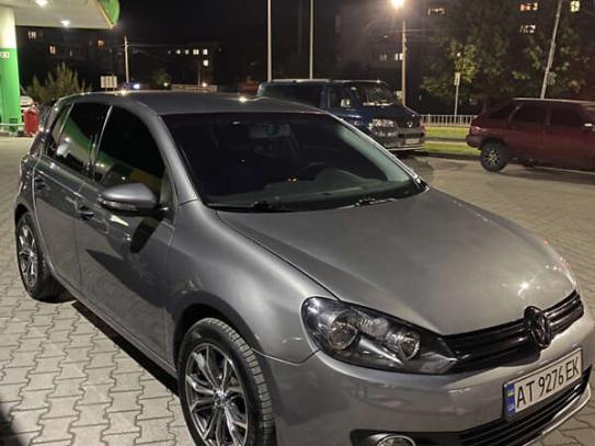 Volkswagen Golf
                            2011г. в рассрочку