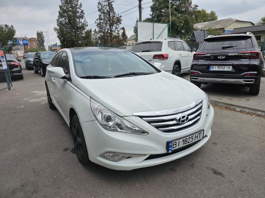 Hyundai Sonata 2015р. у розстрочку