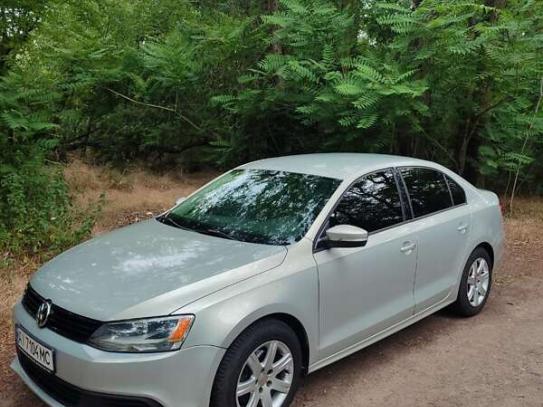 Volkswagen Jetta                           2010г. в рассрочку