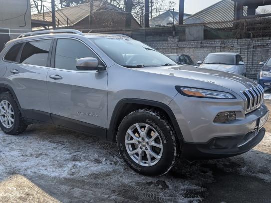 Jeep Cherokee
                        2016г. в рассрочку