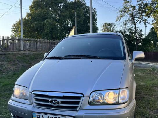 Hyundai Trajet 2006г. в рассрочку