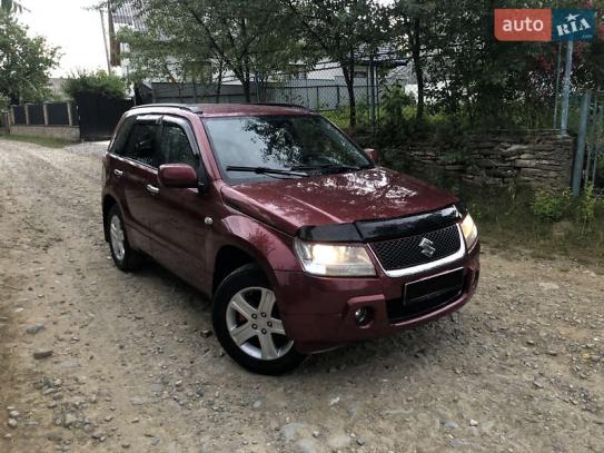 Suzuki Grand vitara 2006г. в рассрочку