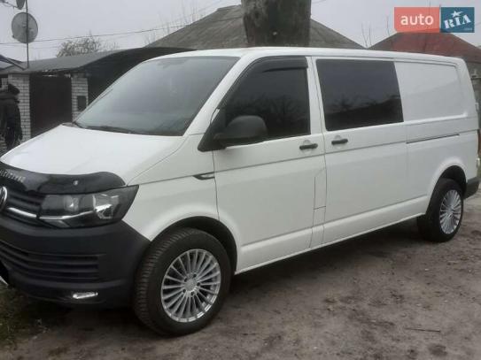 Volkswagen Transporter
                     2016г. в рассрочку