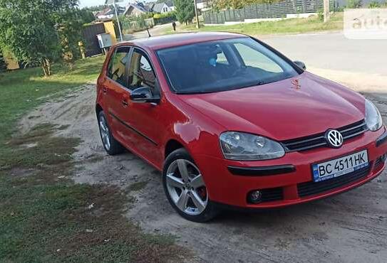 Volkswagen Golf 2007г. в рассрочку