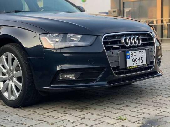 Audi A4 2012р. у розстрочку