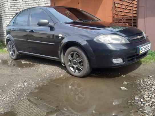 Chevrolet Lacetti 2005р. у розстрочку