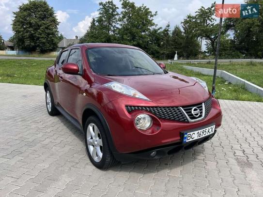 Nissan Juke                            2013г. в рассрочку
