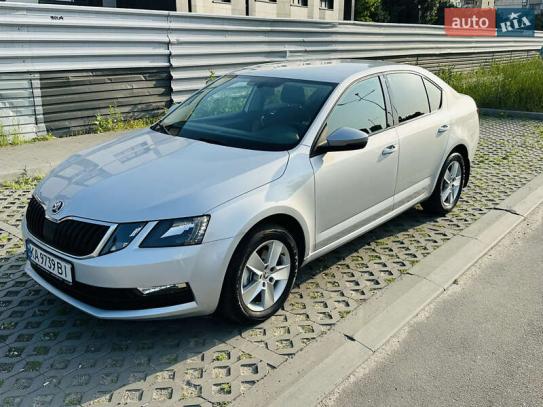 Skoda Octavia                         2018г. в рассрочку
