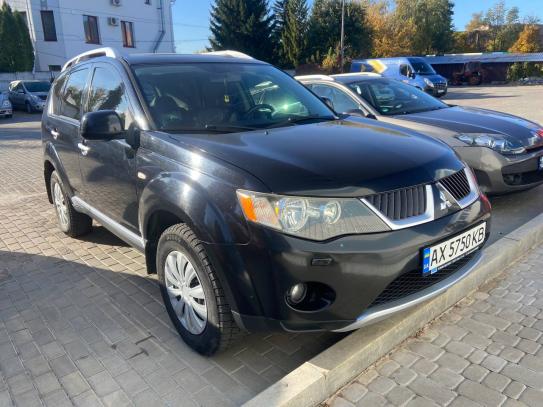 Mitsubishi Outlander 2008г. в рассрочку