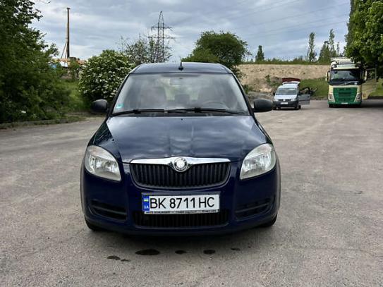 Skoda Roomster
                        2009г. в рассрочку