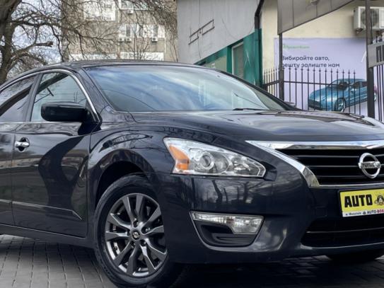 Nissan Altima                          2015г. в рассрочку