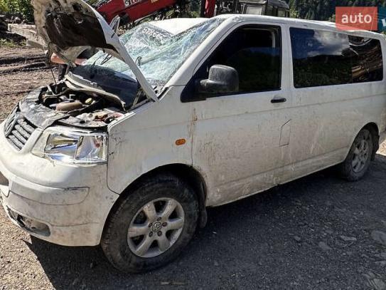 Volkswagen Transporter 2004р. у розстрочку