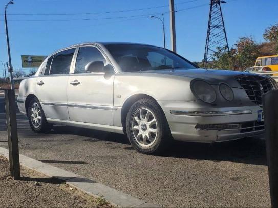Kia Opirus                          2003г. в рассрочку