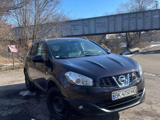 Nissan Qashqai                         2010г. в рассрочку