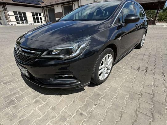 Opel Astra                           2016г. в рассрочку