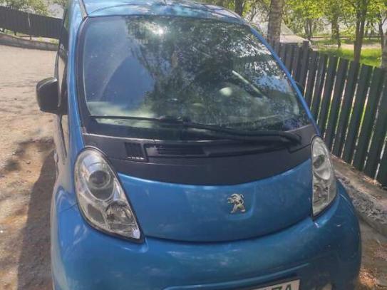 Peugeot Ion
                             2011г. в рассрочку