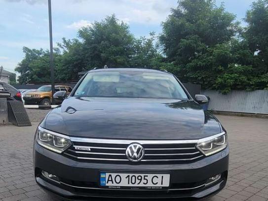 Volkswagen Passat                          2017г. в рассрочку