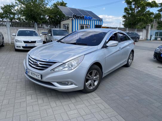 Hyundai Sonata                          2013г. в рассрочку