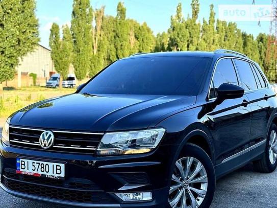 Volkswagen Tiguan 2017р. у розстрочку