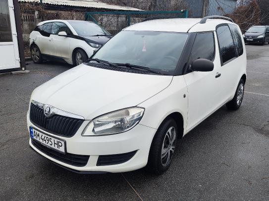 Skoda Roomster                        2014г. в рассрочку