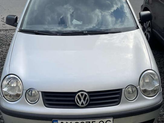 Volkswagen Polo
                            2003г. в рассрочку