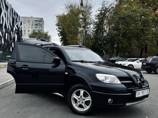Mitsubishi Outlander 2008г. в рассрочку