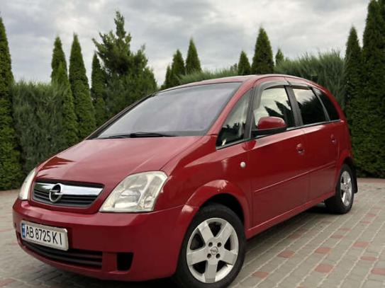 Opel Meriva                          2003г. в рассрочку