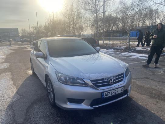 Honda Accord                          2012г. в рассрочку