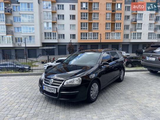 Volkswagen Golf                            2007г. в рассрочку