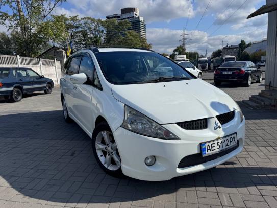 Mitsubishi Grandis 2008г. в рассрочку