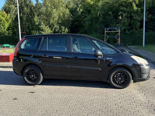 Citroen C4 picasso
                      2006г. в рассрочку