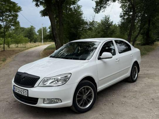 Skoda Octavia                         2010г. в рассрочку
