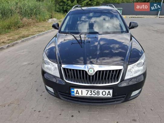 Skoda Octavia                         2010г. в рассрочку