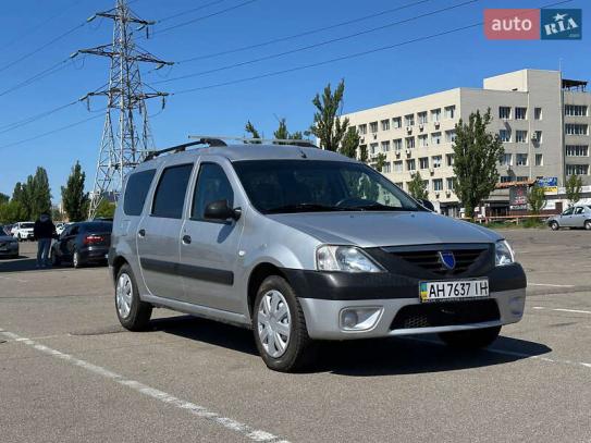 Dacia Logan
                           2008г. в рассрочку