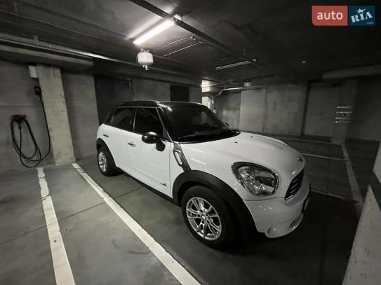 Mini Countryman                      2013г. в рассрочку